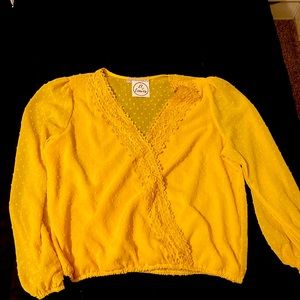 Yellow top brand new
